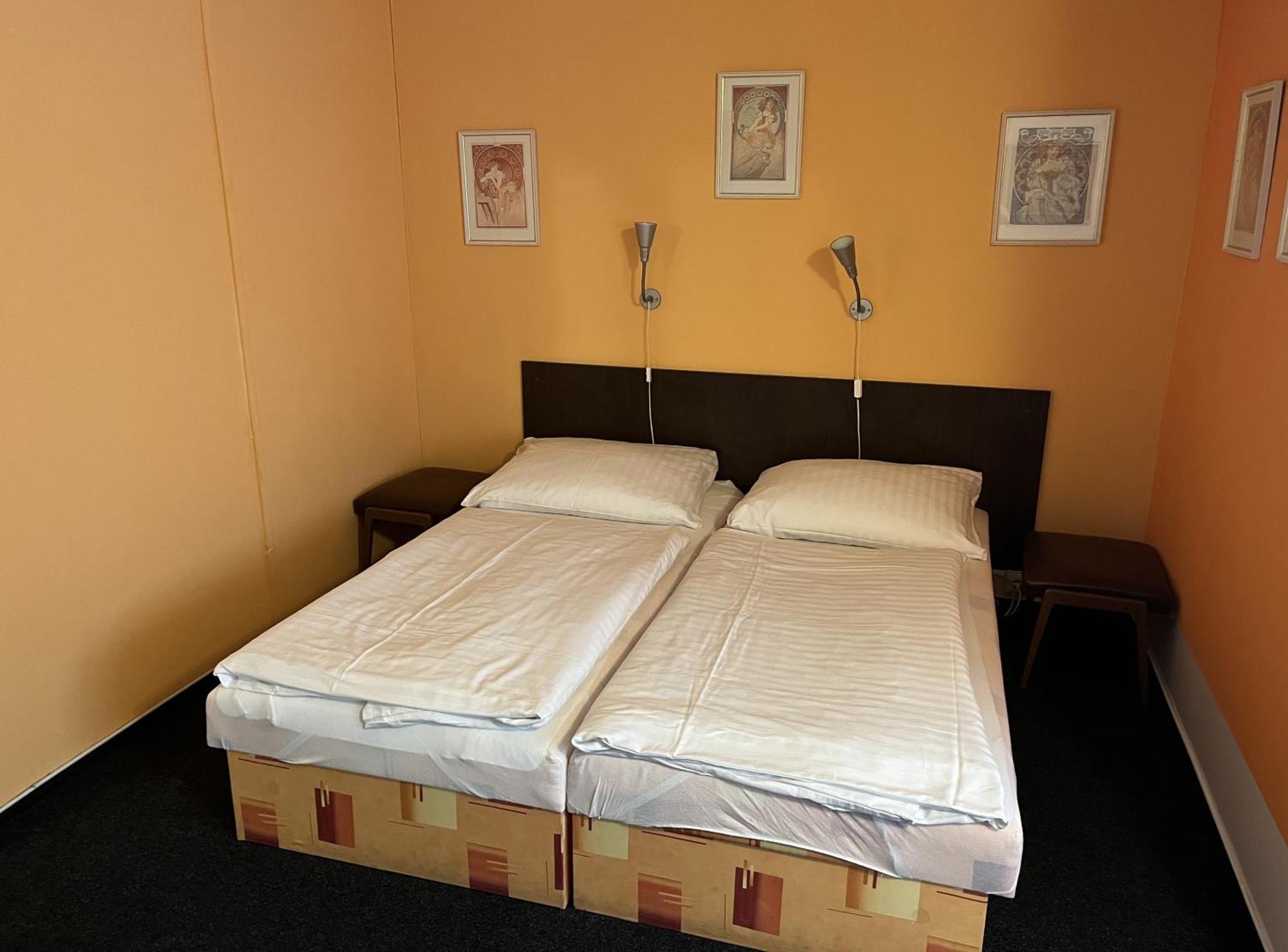 Penzion U Remízky Znojmo Exterior foto